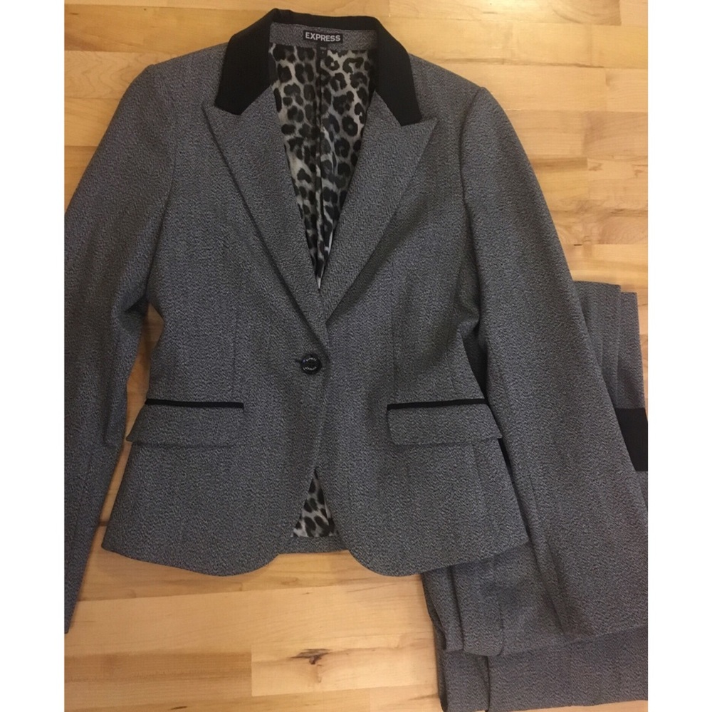 Express matching blazer and pants set